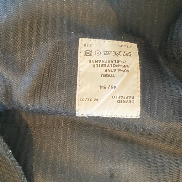 Devred mens suit with garment bag - Picture 7 of 10